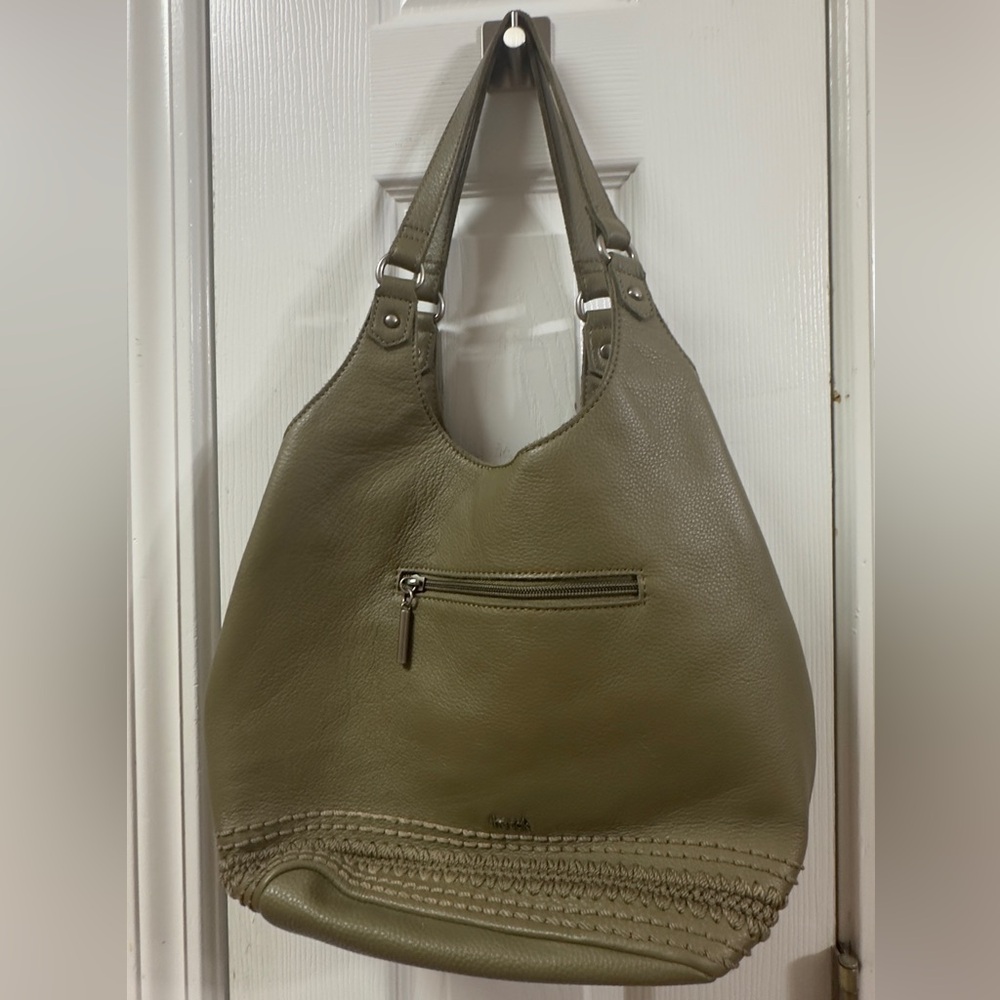 The San Roma Leather Shopper Bag. (Bags13)